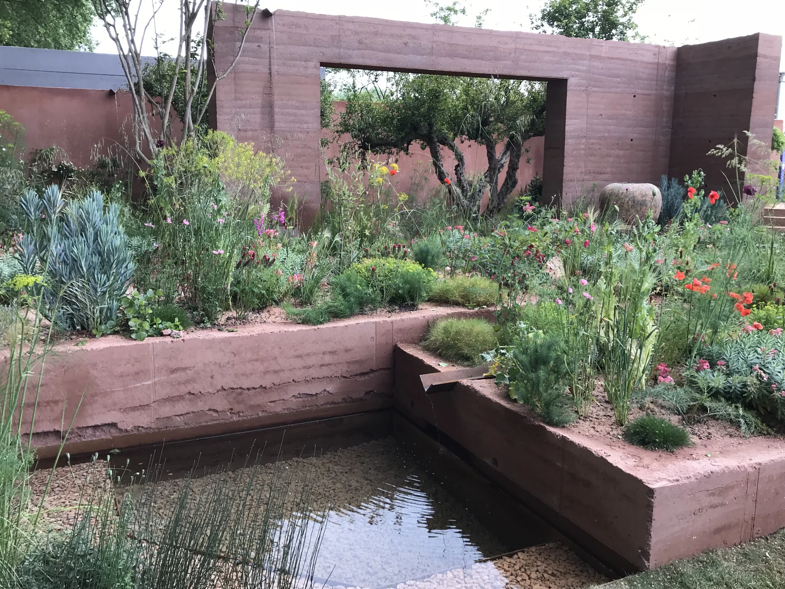 RHS Gold Medal 2018 designed by Sarah Price
